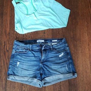 Banana Republic boyfriend jean short